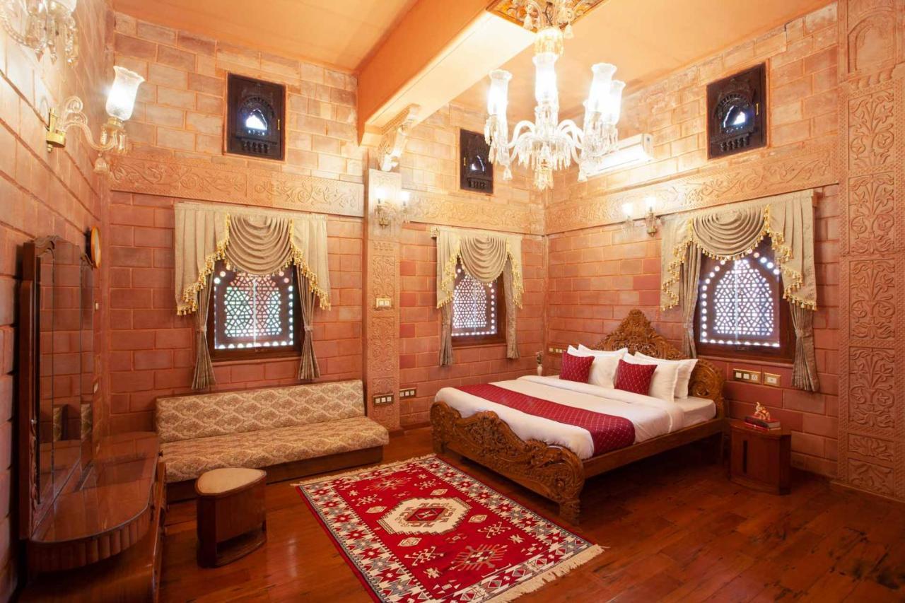 Stayvista At Pink Palace Rajasthani Decor ウーティ エクステリア 写真