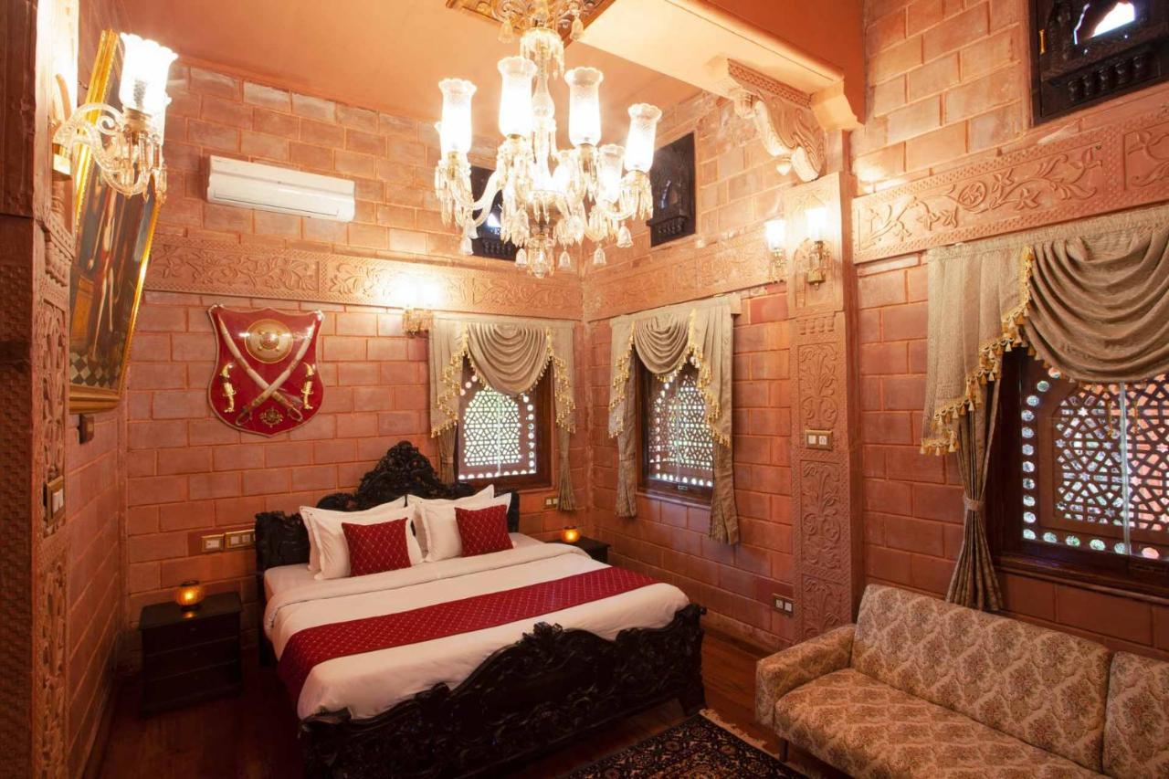 Stayvista At Pink Palace Rajasthani Decor ウーティ エクステリア 写真